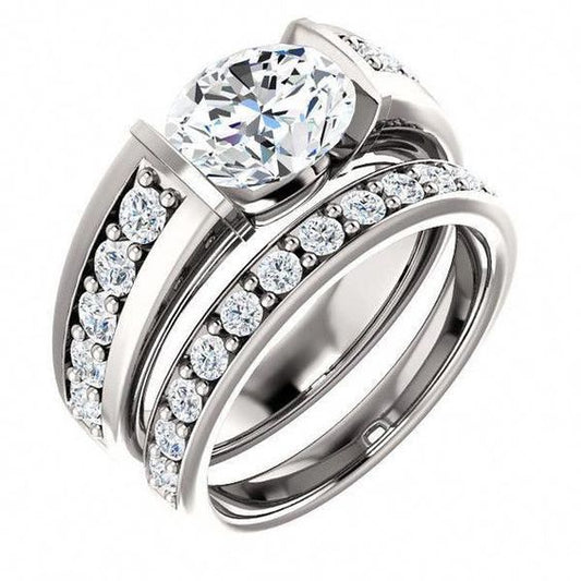 Classic Gold Set with Timeless Appeal