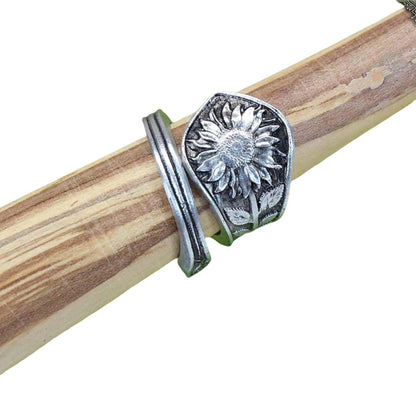 Stunning Ring for Daily Wear