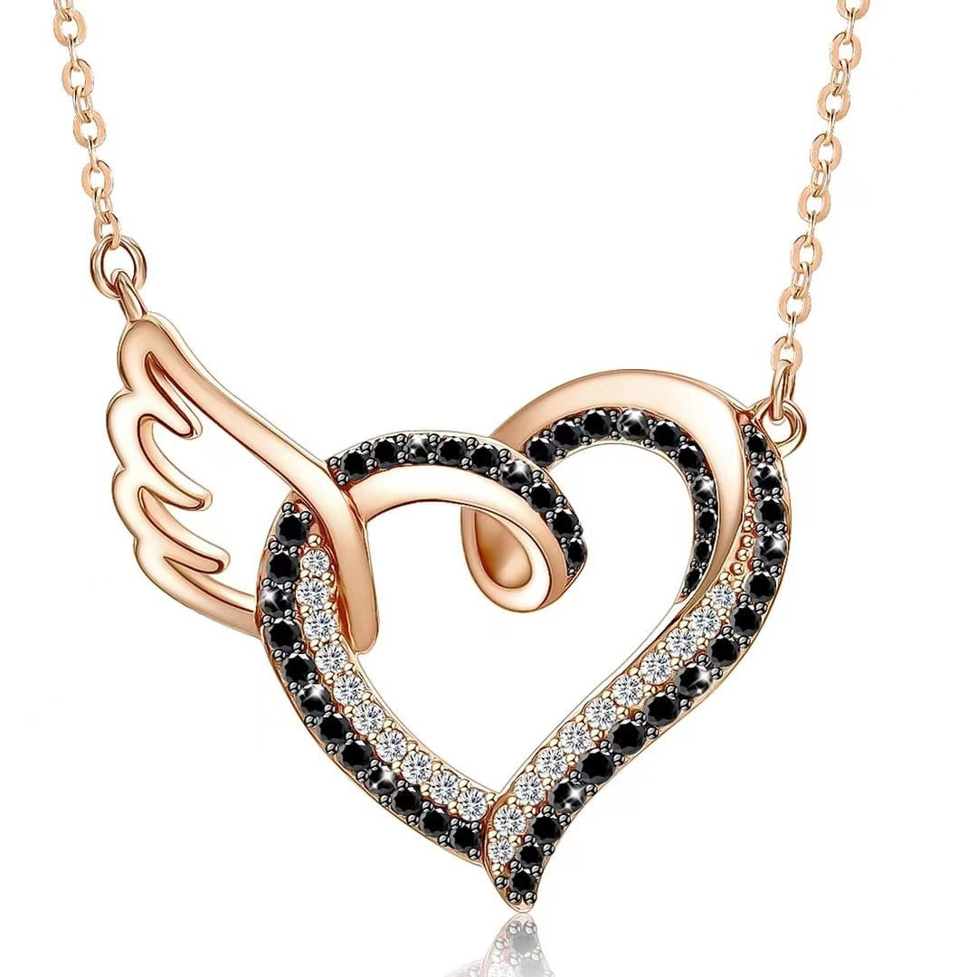 Charming Gold Necklace for Any Occasion