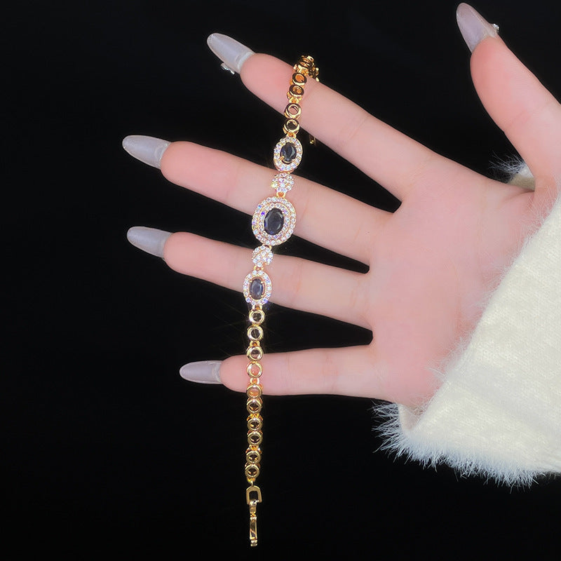 Classic Bracelet with Timeless Appeal