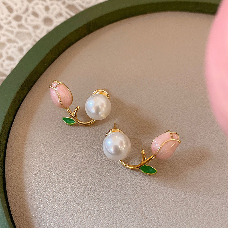 Classic Earring with Timeless Appeal