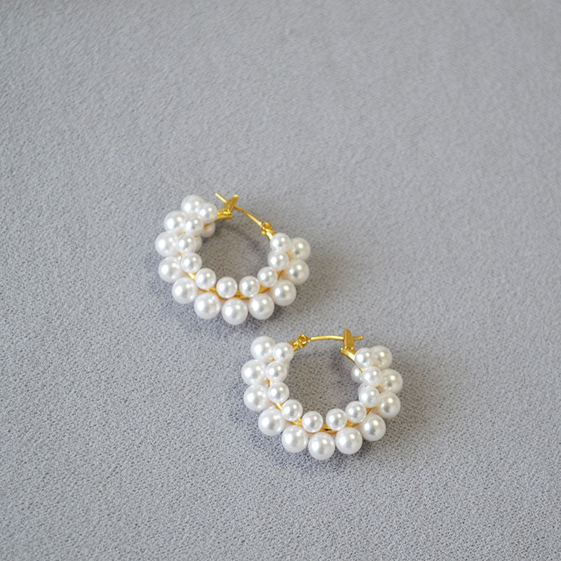 Charming Pearl Earring for Any Occasion