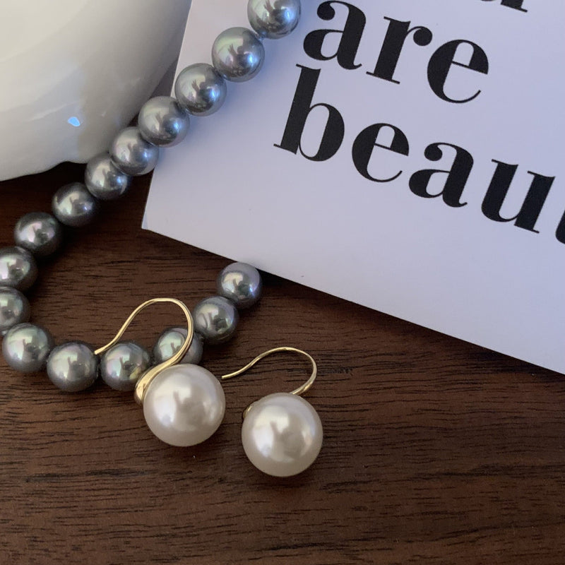 Delicate Artisan Pearl Earring
