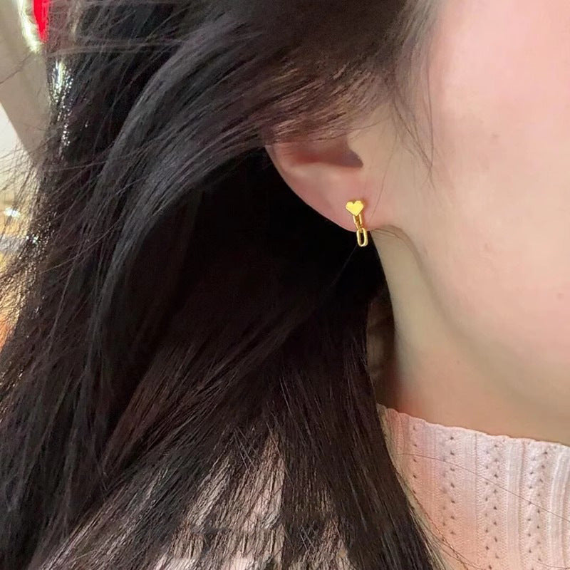 Stunning Gold Earring for Daily Wear