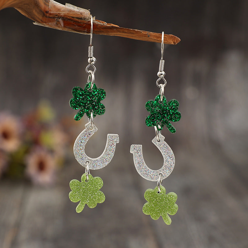 Charming Earring for Any Occasion