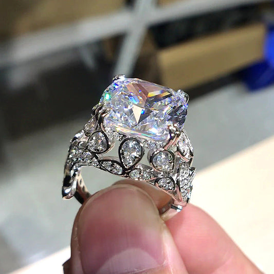 Classic Ring with Timeless Appeal