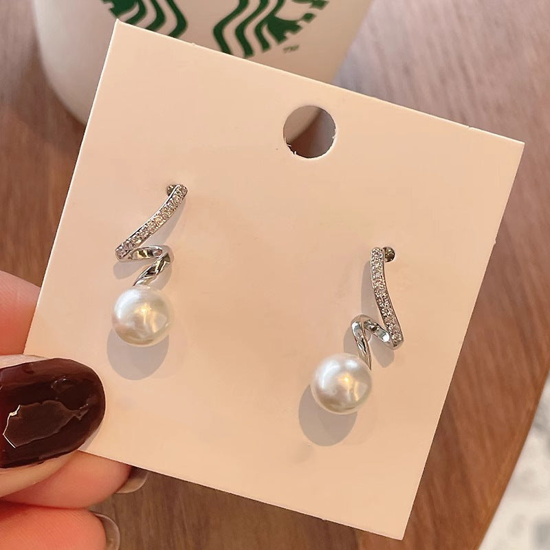 Delicate Artisan Pearl Earring