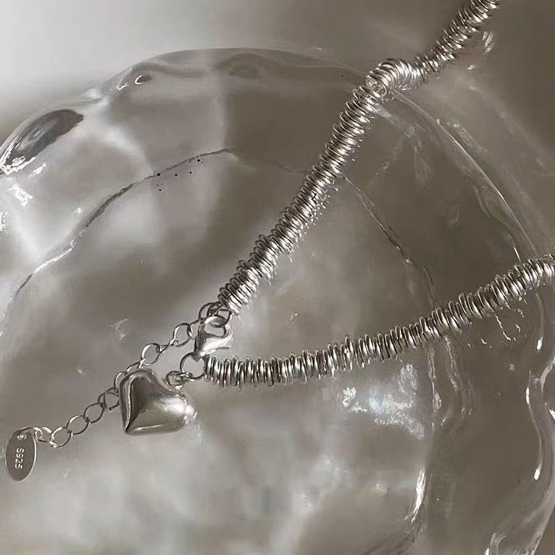 Charming Silver Necklace for Any Occasion