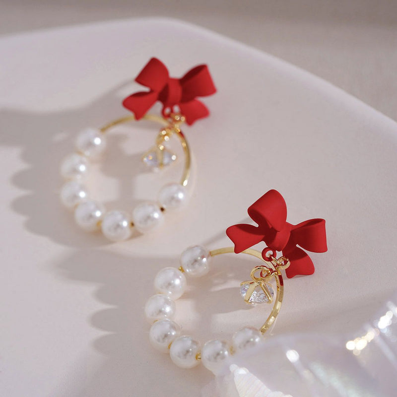 Romantic Pearl Earring for Special Moments