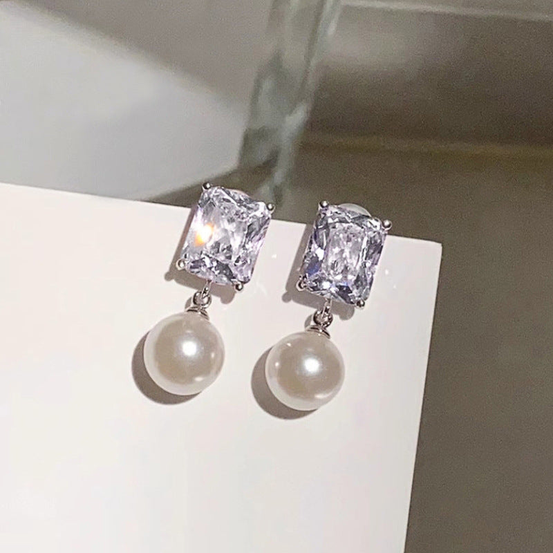 Delicate Artisan Pearl Earring