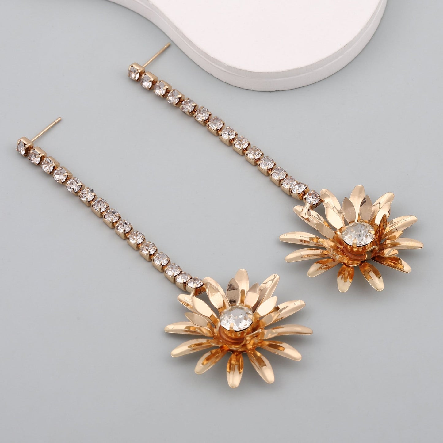 Stunning Earring for Daily Wear