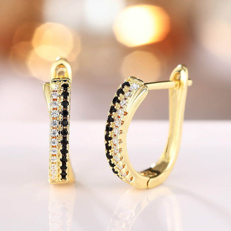Charming Earring for Any Occasion