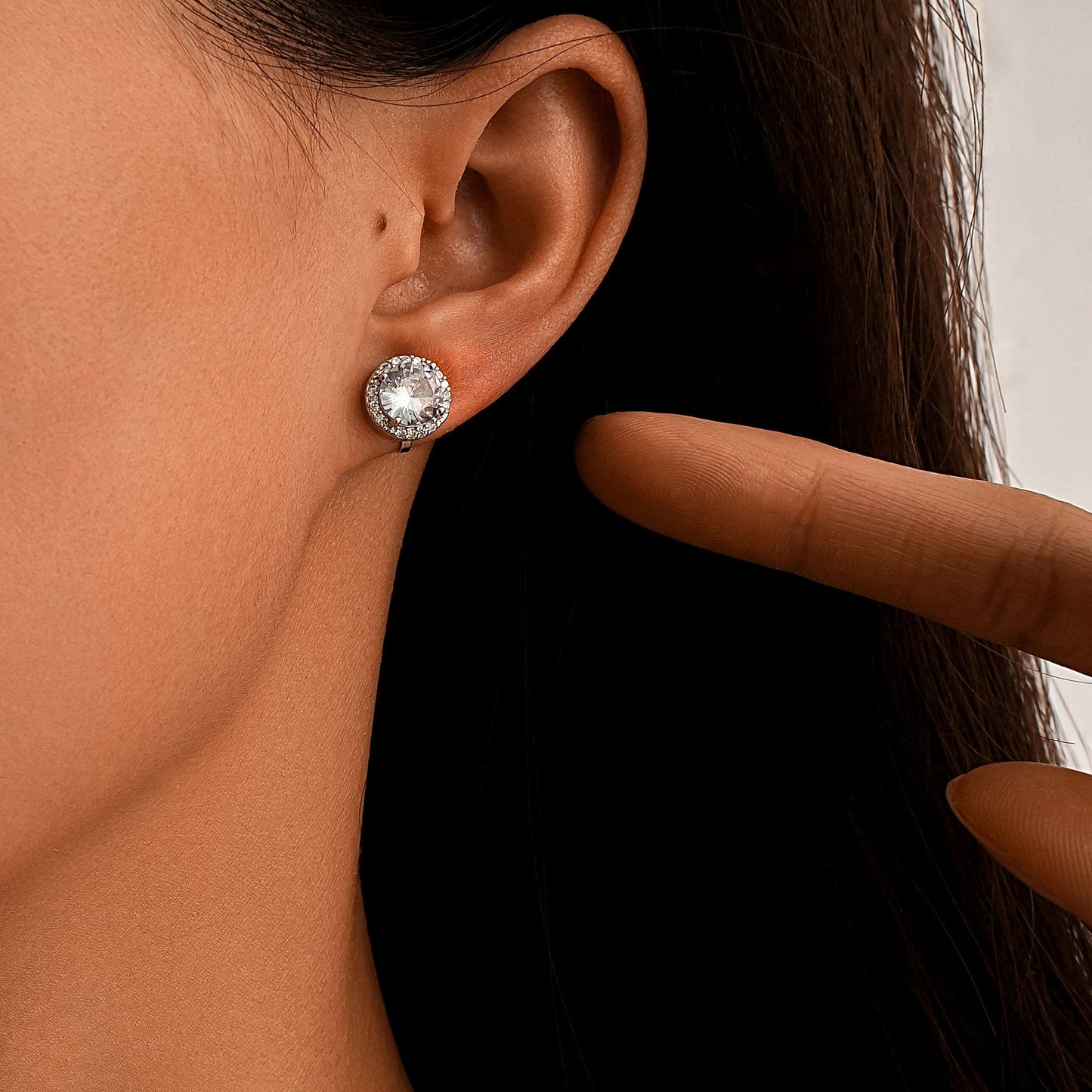 Romantic Earring for Special Moments