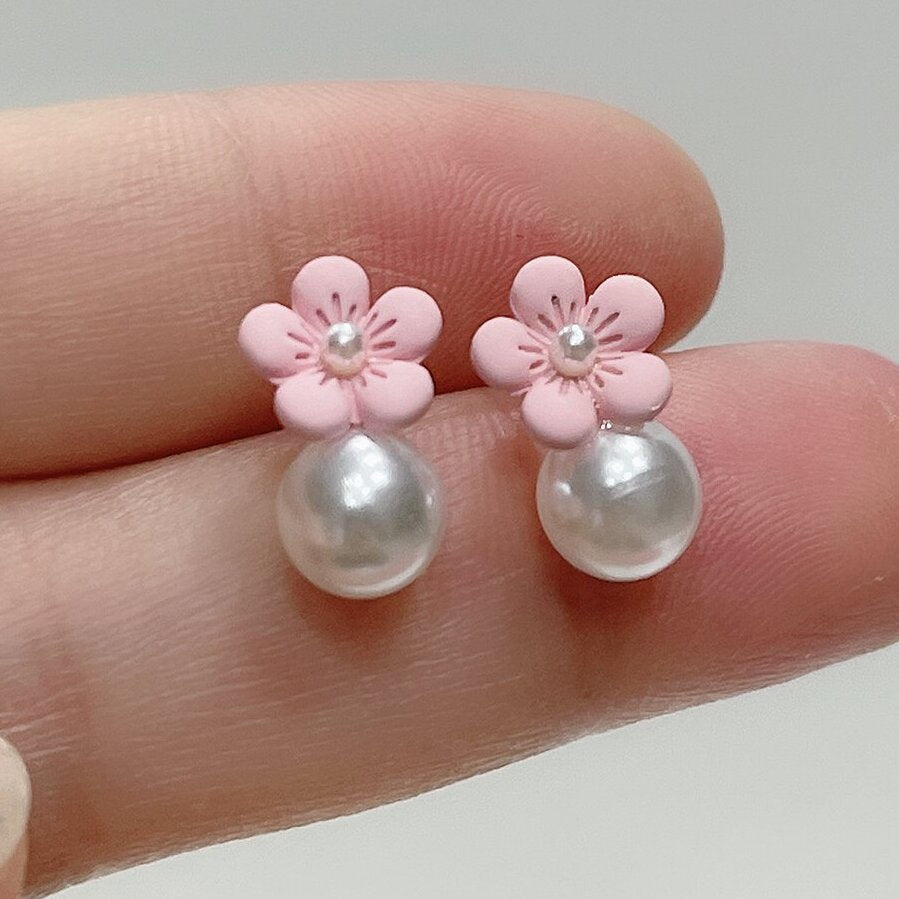 Delicate Artisan Pearl Earring
