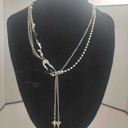 Beautiful Pearl Necklace with Unique Style