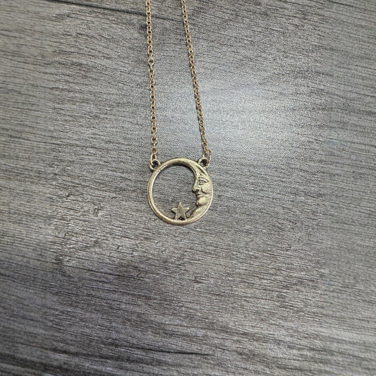 Classic Necklace with Timeless Appeal