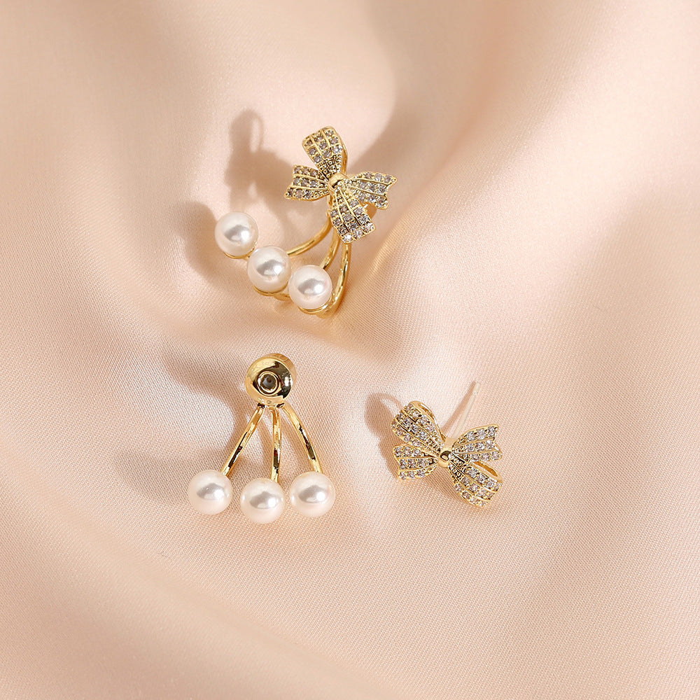 Stunning Pearl Earring for Daily Wear