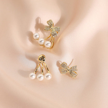 Stunning Pearl Earring for Daily Wear