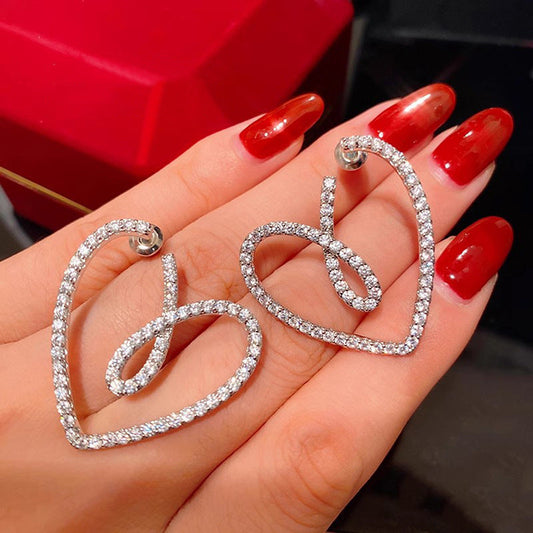 Elegant Earring for Every Occasion