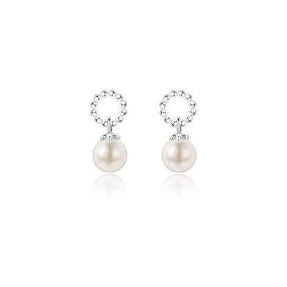 Beautiful Pearl Earring with Unique Style