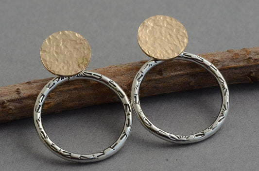 Charming Earring for Any Occasion