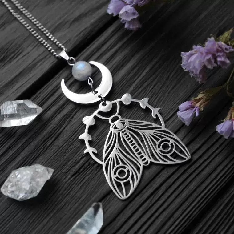 Stunning Necklace for Daily Wear