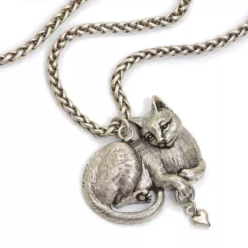 Beautiful Necklace with Unique Style