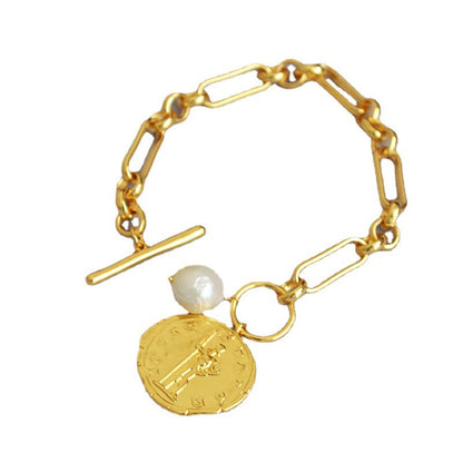Charming Gold Bracelet for Any Occasion