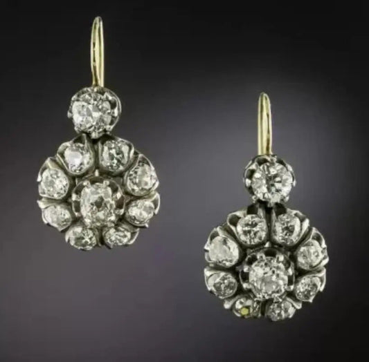 Charming Earring for Any Occasion