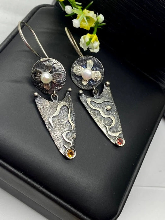 Charming Earring for Any Occasion