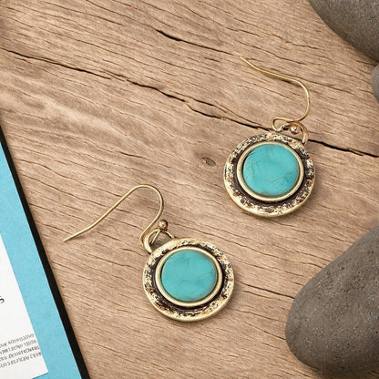 Stunning Gold Earring for Daily Wear
