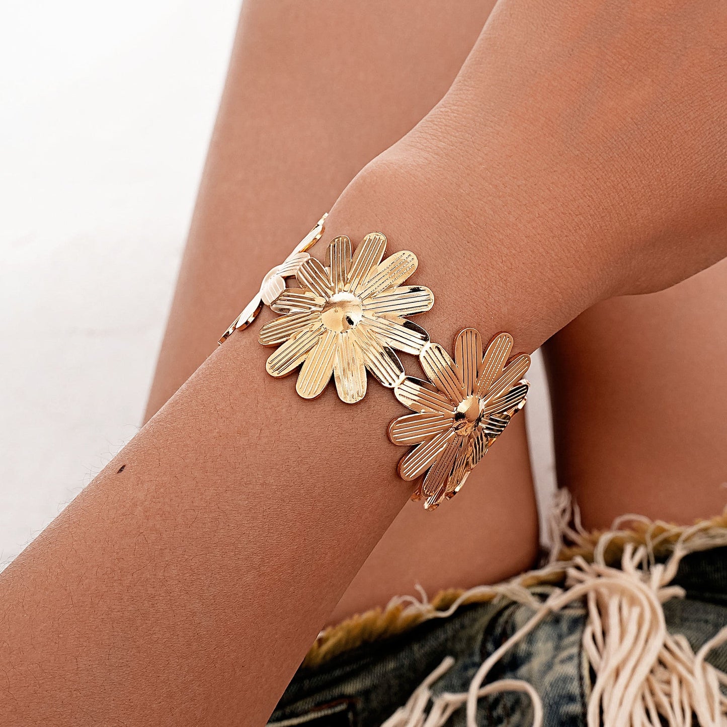 Beautiful Bracelet with Unique Style