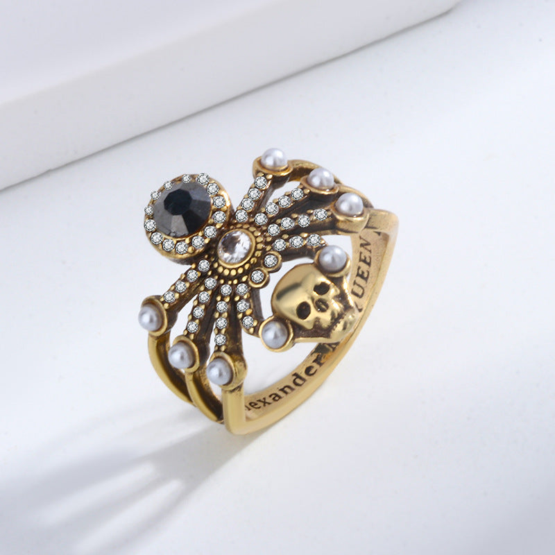 Stunning Gold Ring for Daily Wear