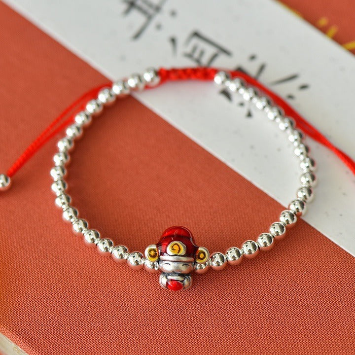 Classic Silver Bracelet with Timeless Appeal