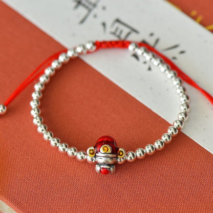 Classic Silver Bracelet with Timeless Appeal