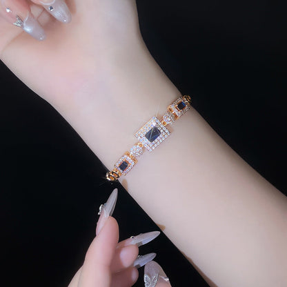 Stunning Bracelet for Daily Wear