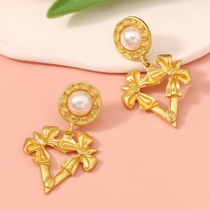 Delicate Artisan Pearl Earring