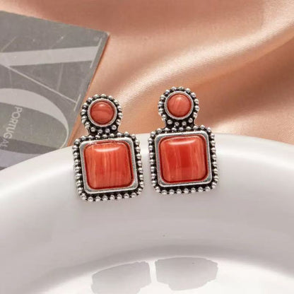 Classic Earring with Timeless Appeal