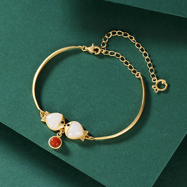 Charming Gold Bracelet for Any Occasion