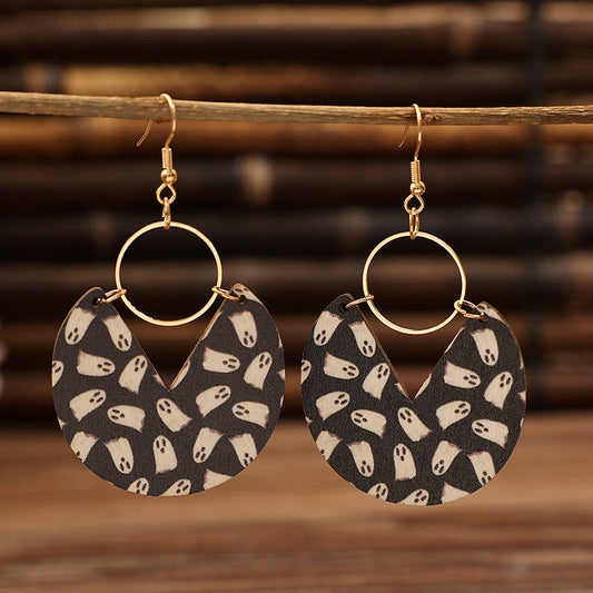 Beautiful Gold Earring with Unique Style