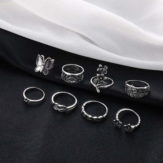Beautiful Set with Unique Style
