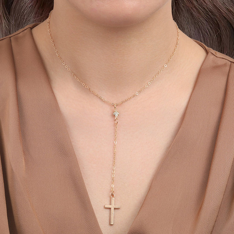 Beautiful Gold Necklace with Unique Style