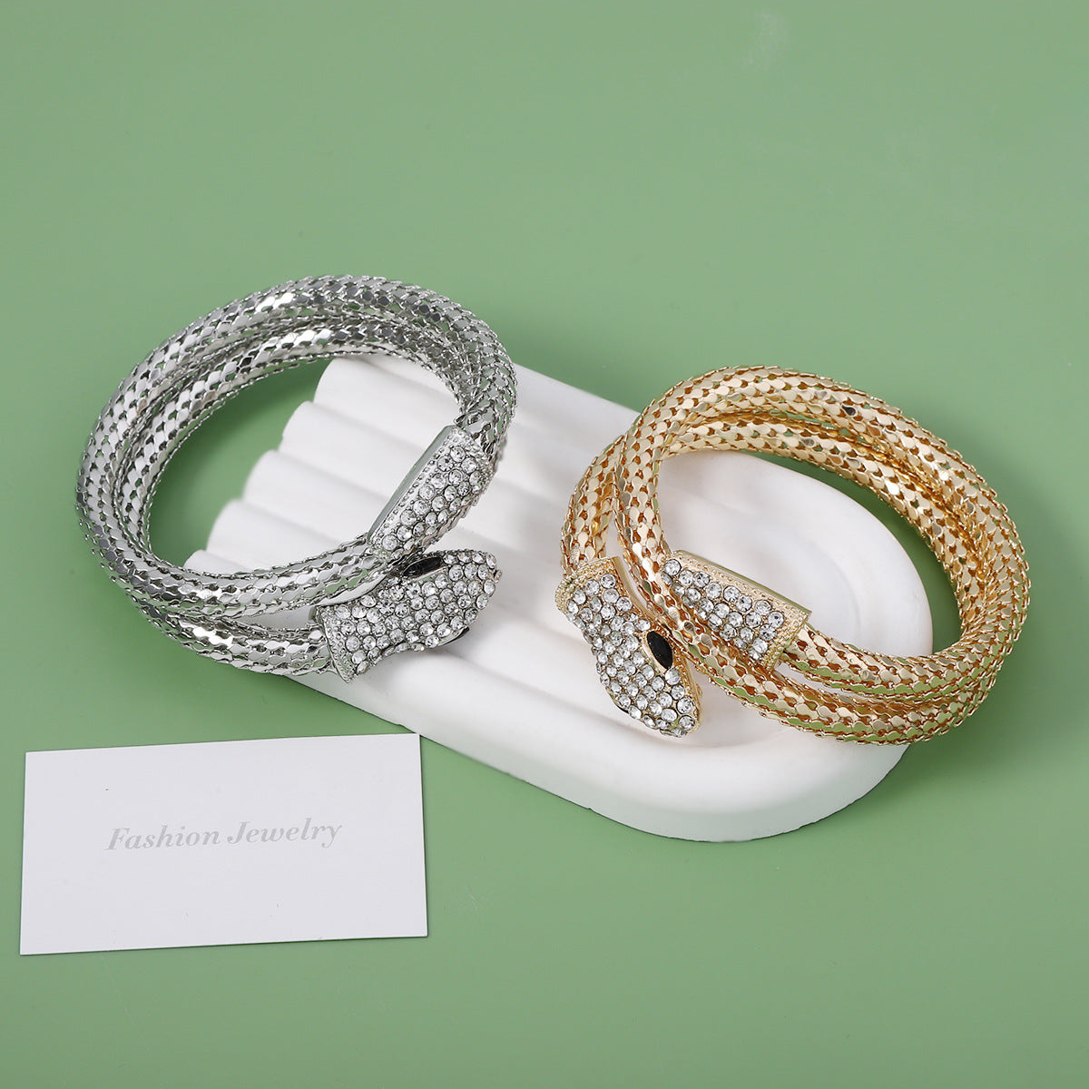 Romantic Bracelet for Special Moments
