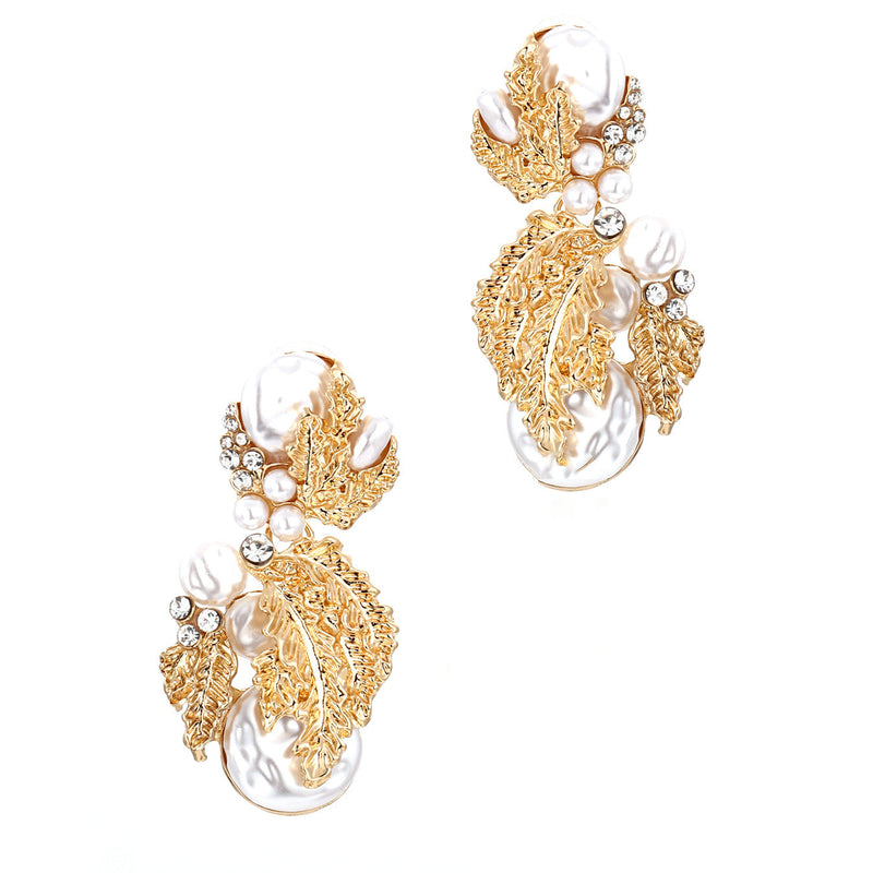 Romantic Pearl Earring for Special Moments