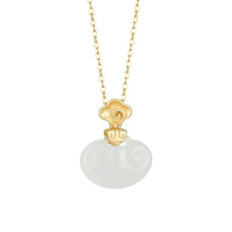 Beautiful Gold Set with Unique Style