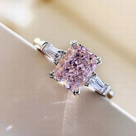 Classic Ring with Timeless Appeal