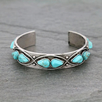 Charming Bracelet for Any Occasion