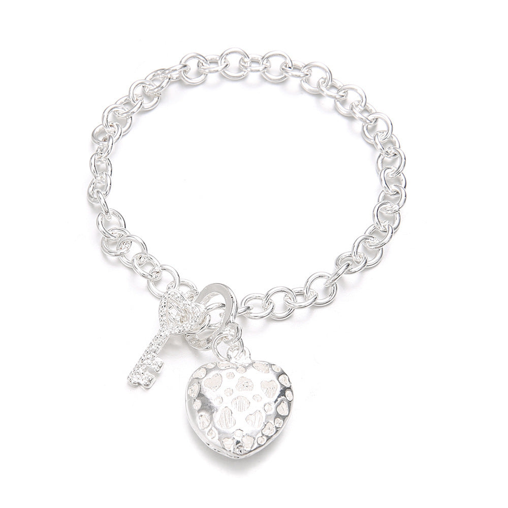 Beautiful Bracelet with Unique Style
