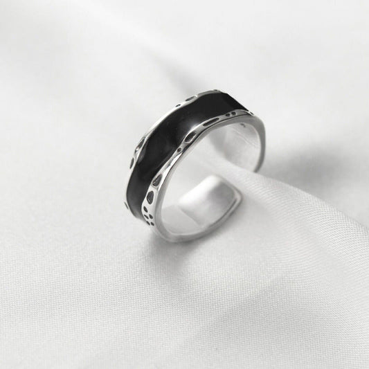 Charming Ring for Any Occasion