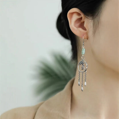 Charming Silver Earring for Any Occasion